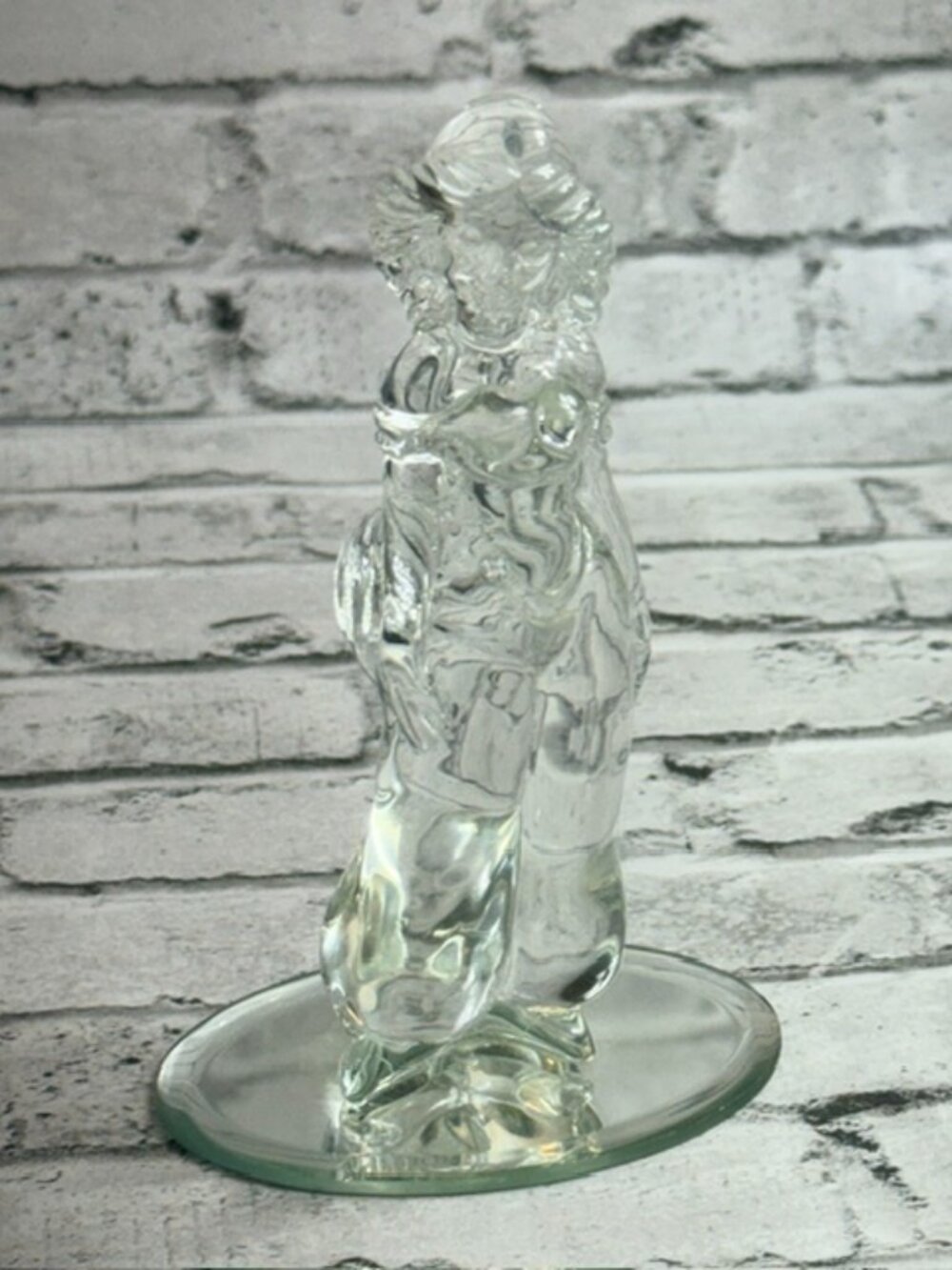 Aladdin Princess Jasmine Crystal Glass Figurine Walt Disney World Disneyland
